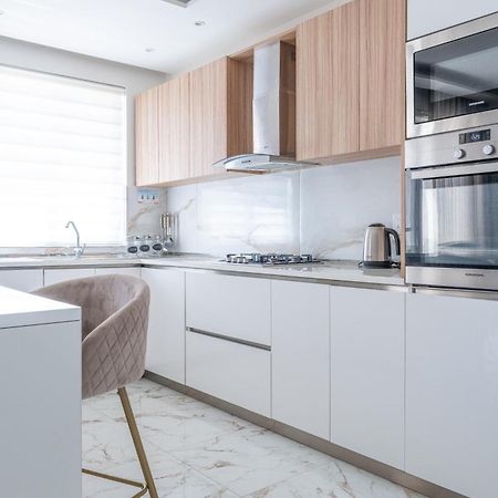 Modern & Luxurious Apartment - Prime Location St. Paul's Bay Exterior photo